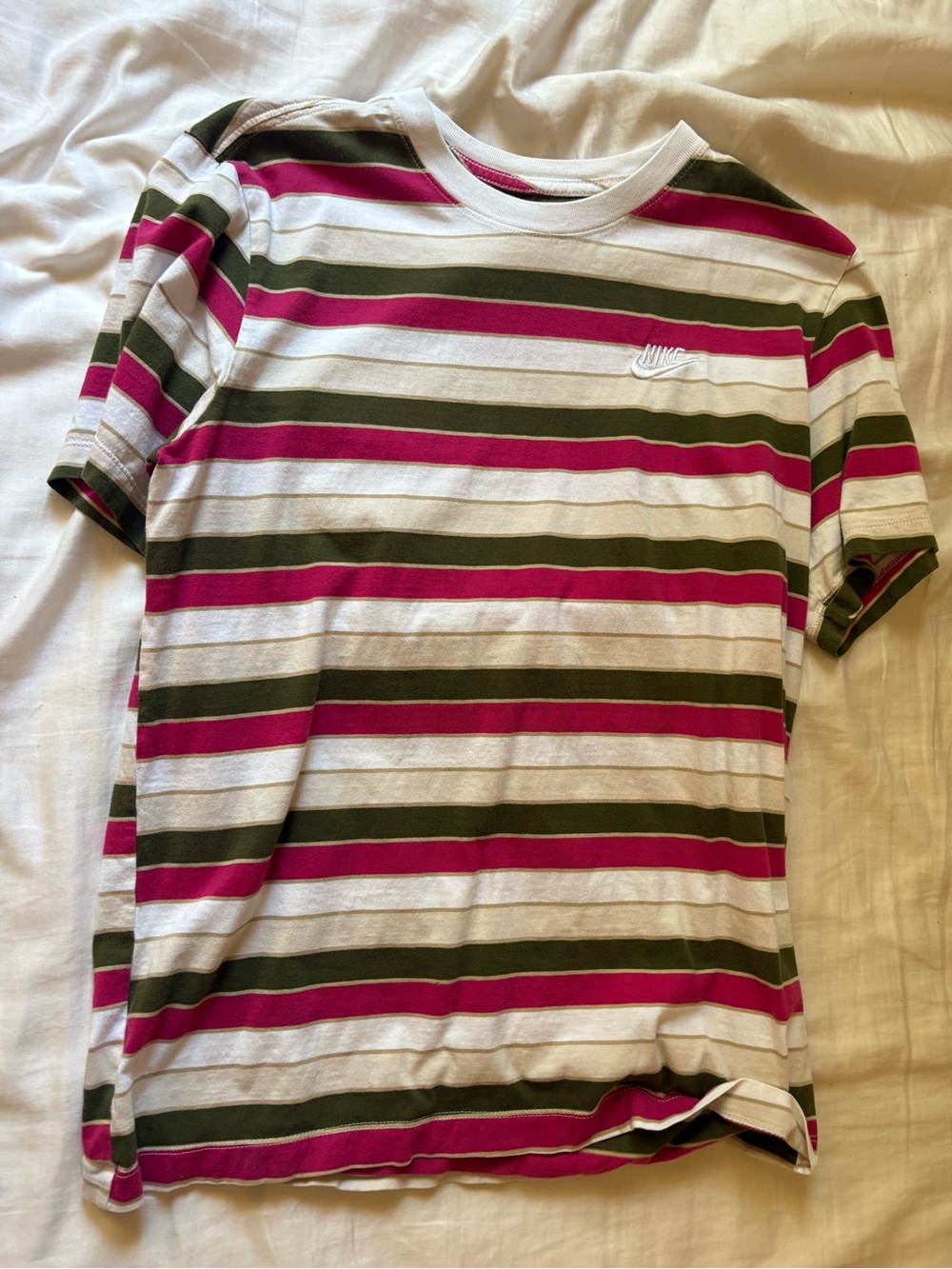 Nike Men’s Stripe Crew Tee in White, Olive & Magenta
